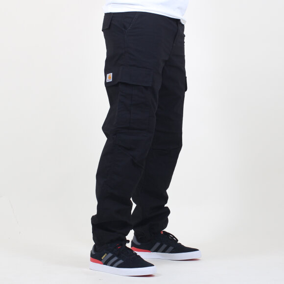 Køb WIP bukser online | Regular Cargo pant Black|